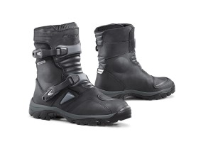 FORMA BUTY ADVENTURE LOW CZARNE