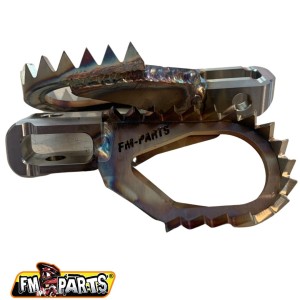 FM-PARTS OFFSET SPODNӯKI (KOMPLET) STAINLESS FOOTPEGS BETA '20-'24 KOLOR STALOWY