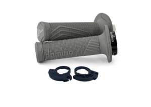 DOMINO MANETKI (GRIPY) OFF ROAD D-LOCK NA JEDNĄ LINKE 2T (Z ADAPTERAMI ROLGAZU - KTM, HUSQVARNA, GASGAS, HONDA, KAWASAKI, SUZUKI, YAMAHA I INNE) KOLOR SZARY