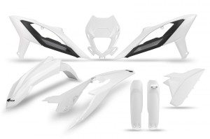UFO KOMPLET PLASTIKÓW (FULL KIT) Z OSŁONAMI TELESKOPÓW (AMORTYZATORÓW) BETA RR 125 / 250 / 300 / 350 / 400 / 450 '23-'24 KOLOR BIAŁY