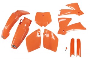 UFO KOMPLET PLASTIKÓW (FULL KIT) Z OSŁONAMI TELESKOPÓW (AMORTYZATORÓW) KTM SX-SXF '01-'02 KOLOR POMARAŃCZOWY (KT501E127)
