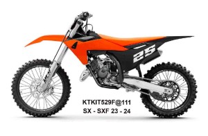 UFO 2025/11 KOMPLET PLASTIKÓW (FULL KIT) Z OSŁONAMI TELESKOPÓW (AMORTYZATORÓW) KTM SX 125 / 250 / 300 TBI '23-'24, SX-F 250 / 350 / 450 '23-'24 KOLOR POMARAŃCZOWY / CZARNY / BIAŁY